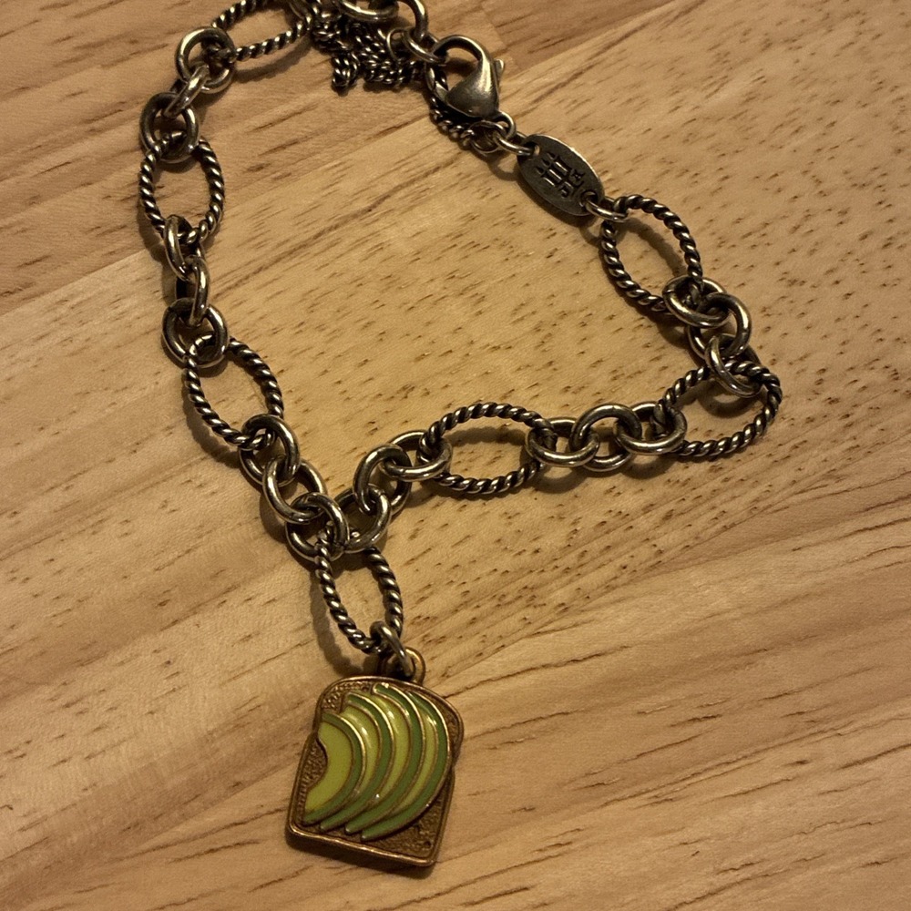 James Avery 925 Silver -Oval Twist 8" Bracelet & Avocado Toast Bronze Charm